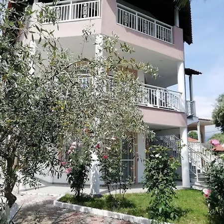 Fotis First Appartement Leptokaryá